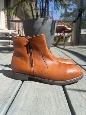 Xena women’s work boots safety toe 9.5